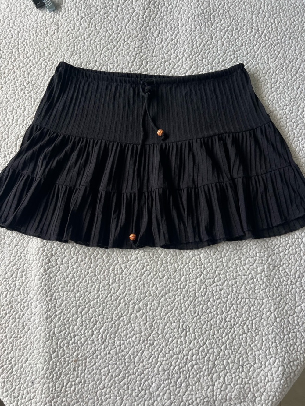 Tropical Escape Black Ruffled Tiered Mini Skirt size L